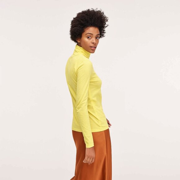 NEW J Crew Womens Tissue Turtleneck NWT S Bitter Lemon - Picture 9 of 9
